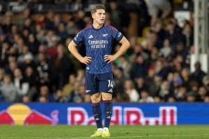 沃尔科特表示，约克雷斯的进球数虽未达预期，但他能为队友创造机会。