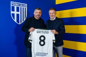 意甲第13站巡访开启：意大利名帅加图索现身帕尔马训练基地