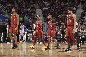 骑士队目前是联盟中唯一一支奢侈税超过“第二土豪线”的球队，其奢侈税账单高达1.63亿美元。