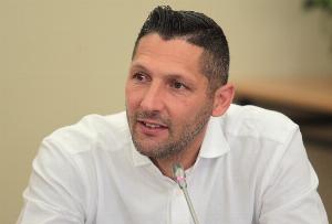 马特拉齐透露，他本有机会加盟罗马，但因转会费未能谈拢而作罢，但他仍坚信国际米兰是意甲的顶级强队。