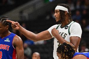 字母哥评价特纳：许久未见有雄鹿球员打出这般亮眼表现。