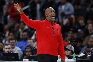 比卢普斯：我们已经拼尽全力了 我非常满意 对球员们感到骄傲