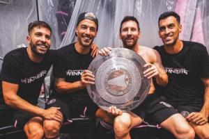 梅西与迈阿密续约至2028，布斯克茨、阿尔巴季末退役，巴萨U40时代落幕。