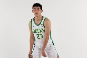 媒体人指出，林葳一贯的打法就是外线干拔跳投快速出手，此役11投仅4中，只是未能命中。