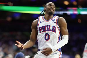 马克西：职业生涯现阶段，我致力于帮助球队变得更强，每场比赛都志在必得。