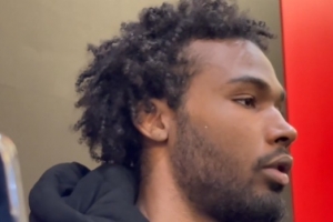 命中五记三分，贡献22分！伊森坦言：妈妈赛前为我做的心理准备至关重要。