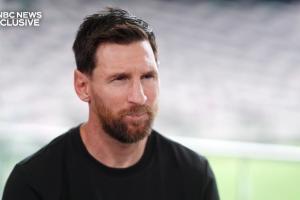 梅西谈是否参加世界杯：目前尚无定论，将每日评估状态后决定。