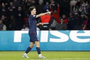 维蒂尼亚高度评价维拉蒂，称其为名副其实的全面型中场，一位技艺非凡的魔术师。