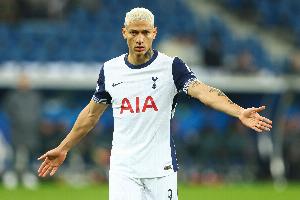 据英国媒体报道，里沙利松希望在冬季转会窗口回归埃弗顿，而热刺则有意签下奥莫罗迪翁。