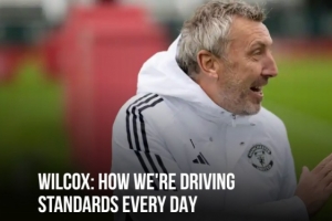 曼联总监：球队目标锁定四连胜，全力冲击前四，持续角逐欧冠席位