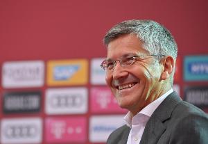 海纳：我期望继续担任拜仁主席，凯恩与诺伊尔均属现象级球员。