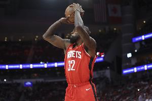 杰夫-格林谈罚球：上赛季这是我们的短板，助教制定的目标相当出色。