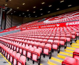 利物浦一名前员工被《邮报》曝光，被指控与黄牛勾结，在数年间通过倒卖门票牟利数十万英镑。