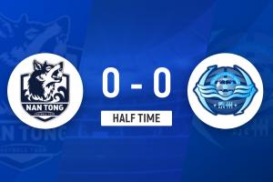 半场战报：程鑫染黄，双方各1次射正，南通队与泰州队互交白卷