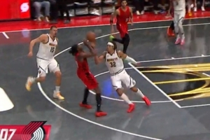 裁判报告解读：卡马拉与约基奇争球无错判，戈登打手犯规无误