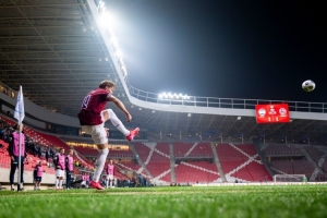 太阳报报道称，尽管厄德高有伤在身，但他仍可能入选挪威队，据悉他希望能为球队出力。