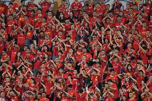 冲超在望！足球报：铜梁龙仍占主动，末轮需展现“重庆血性”