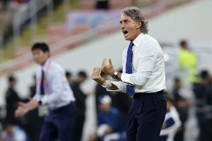 佛罗伦萨已就聘请曼奇尼展开接洽，帕拉迪诺是其备选方案。