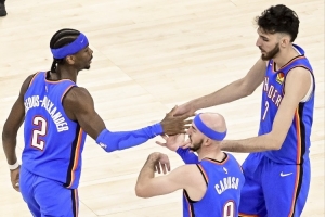 记者：经历总冠军洗礼后，雷霆的角色球员们均实现了能力的提升。