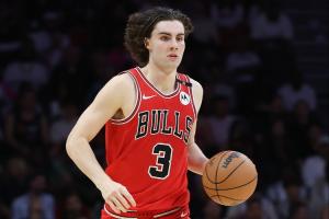 各取所需！雷记：卡鲁索与吉迪的交易堪称史上最双赢之一