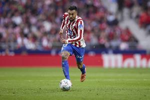 根据《阿斯报》的消息，冈萨雷斯将因伤缺席对阵莱万特的比赛，并且也将无法代表阿根廷队在本月参加国际比赛。