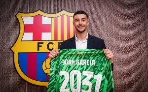 霍安·加西亚透露，弗里克教练鼓励他在控球时更加自信，并表示高位防守策略能有效迫使对手犯错。