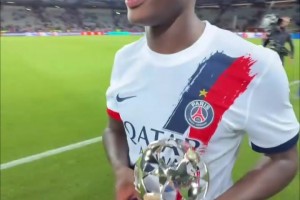 集体发力！欧冠曼联3名旧将当选MVP，拉什福德助攻霍伊伦双响！