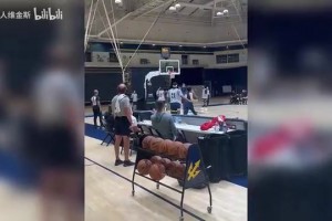 全员登场！掘金队内对抗赛：瓦兰约基奇状态火热！