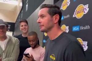 老詹决定2？雷迪克打趣：你们都是白痴，我们都知道我们那是广告