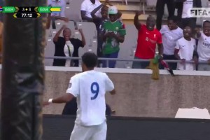 无敌！36岁奥巴梅扬上演疯狂大四喜！加蓬4-3保留直通世界杯希望