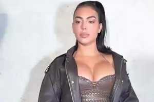 忘了？18年他们拍跑男时就是俄罗斯世界杯，当时还请的菲戈！