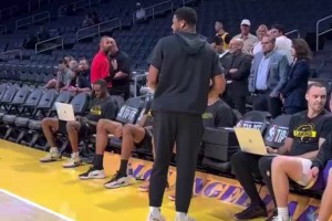 预热意甲焦点大战！国米官推晒当年“爱神”飞火流星