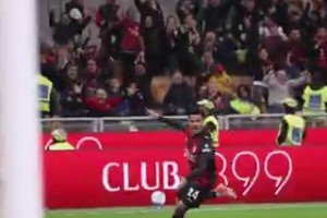 现场球迷视角！阿特卡梅的绝平进球，魔笛的传球也很棒