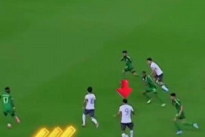 令人遗憾……如果张玉宁这球传好了，国足本有机会取得领先